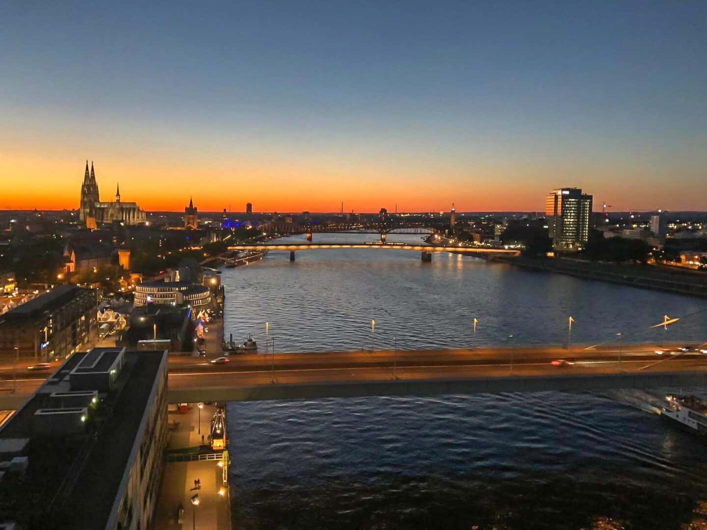 Ausblick bei Nacht
